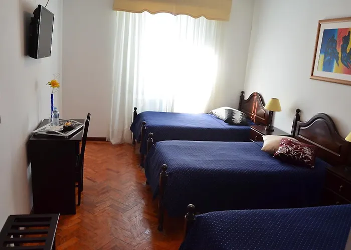 בית הארחה Residencia Filipe גוארדה